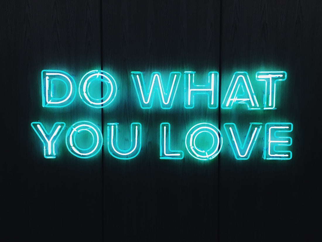 OhMyGrid custom grid wall art do what you love neon sign